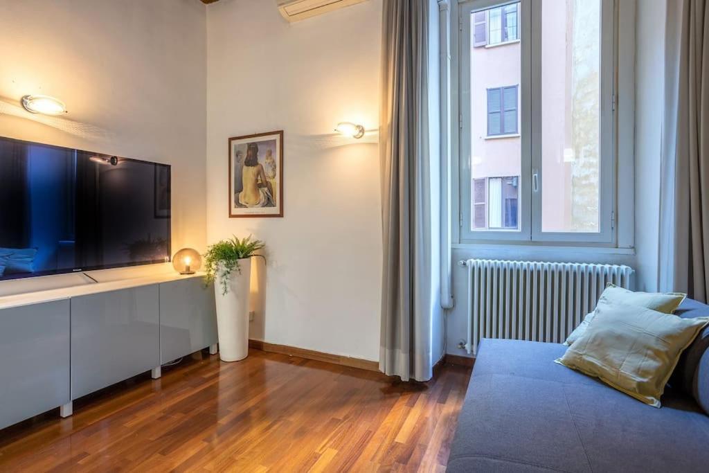 Moscova-Duomo Loft Wifi, Netflix & Design Apartment Milano Ngoại thất bức ảnh